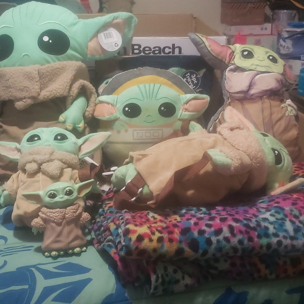 Baby Yoda items